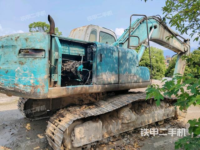 右后45(整機(jī)外觀) 右后45(整機(jī)外觀)