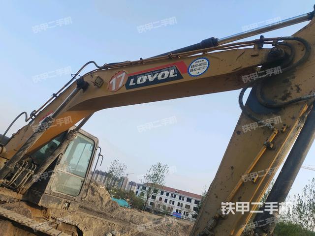 大臂油缸整體?豎拍（工作和回轉(zhuǎn)裝置）