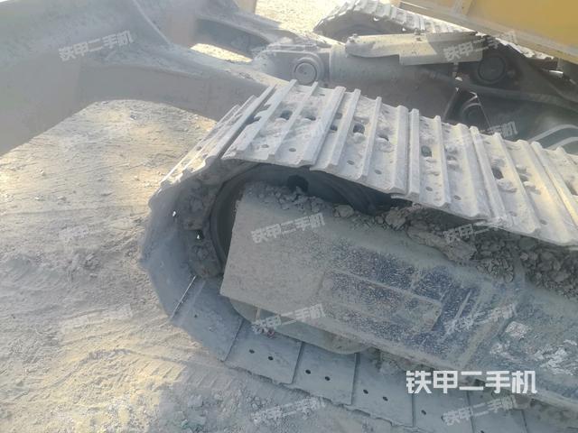 左導(dǎo)向輪（行走機(jī)構(gòu)）