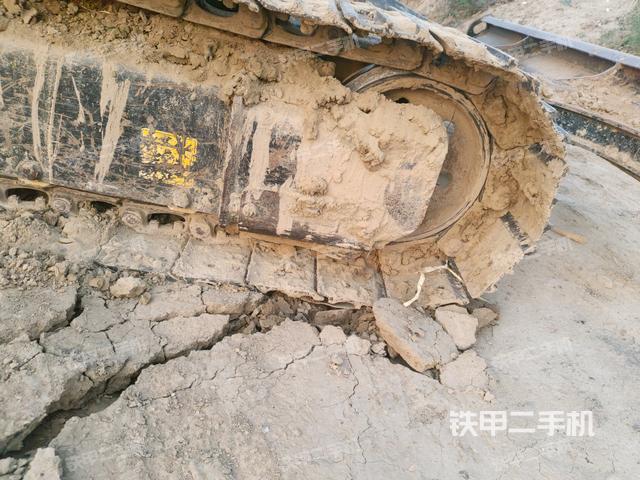 右導(dǎo)向輪（行走機(jī)構(gòu)）