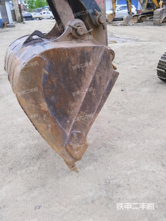 鏟斗45度（工作和回轉(zhuǎn)裝置）