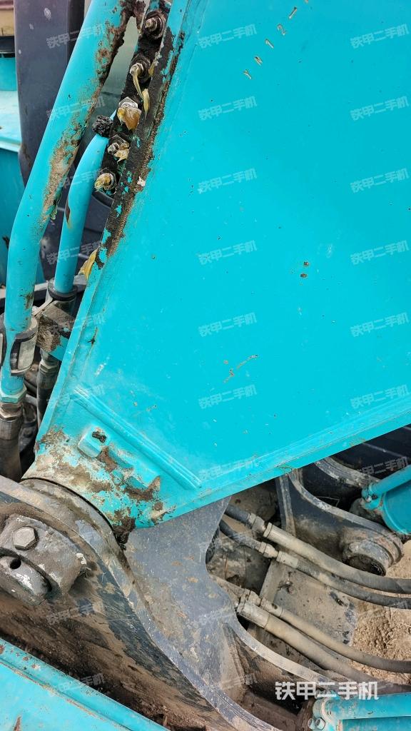 大臂根部 斜视（工作和回转装置）