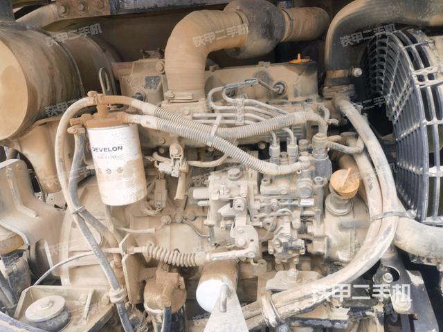 發(fā)動(dòng)機(jī)整體俯視（整機(jī)外觀）