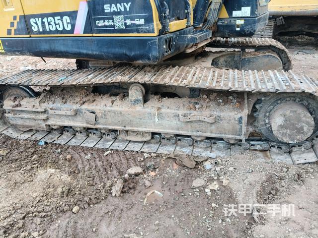 單側(cè)履帶整體（整機外觀）