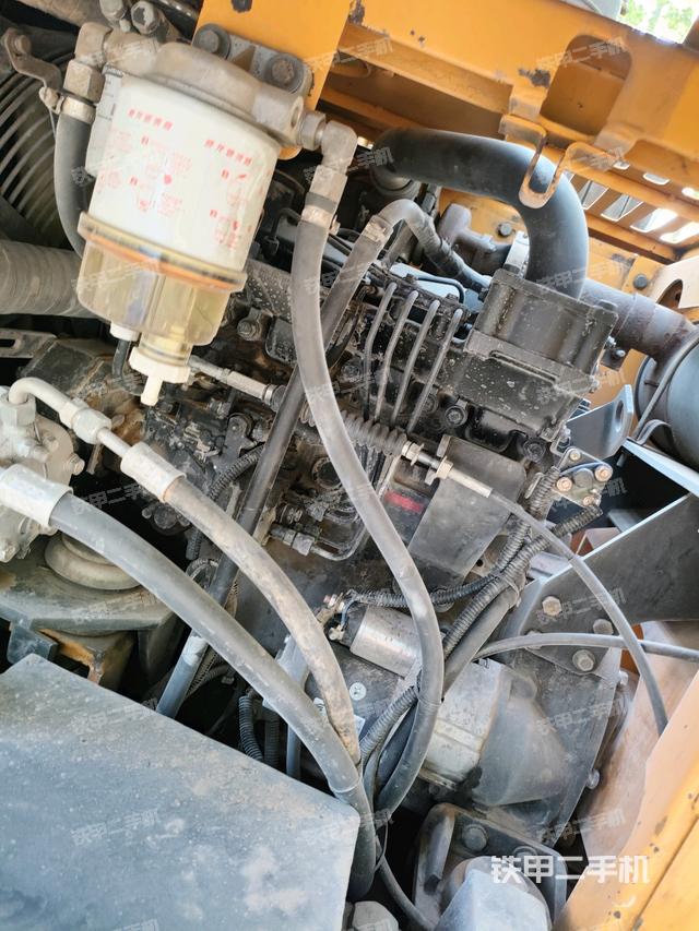 發(fā)動機(jī)室（上車部件）