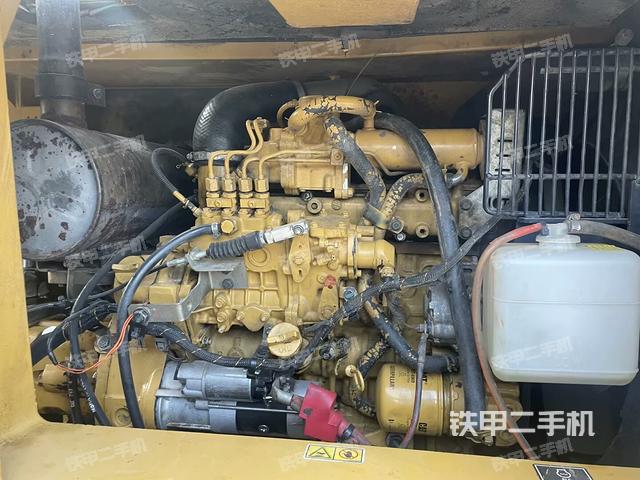 發(fā)動機室（上車部件）