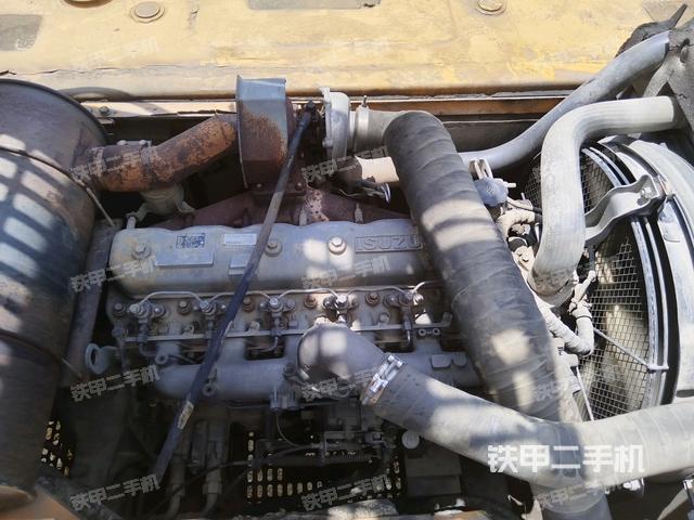 氣門室蓋螺絲特寫（上車部件）