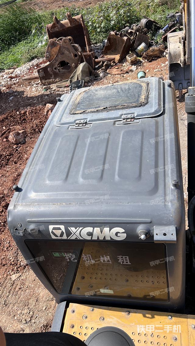 驾驶室顶部（整机外观）