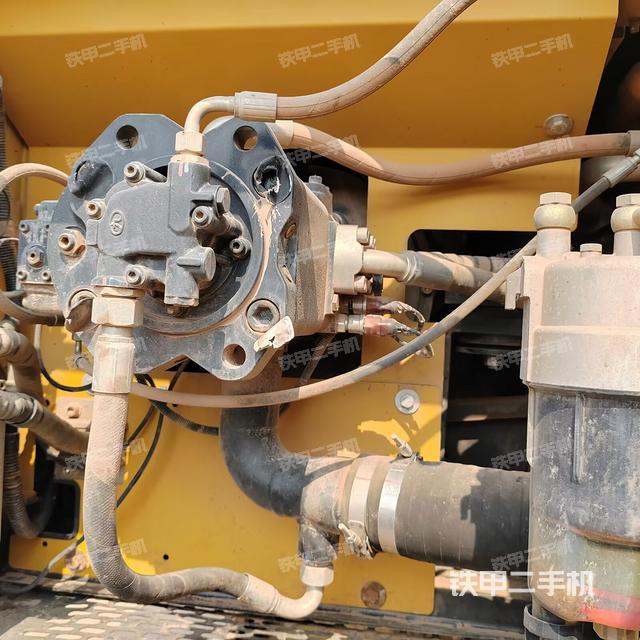 液壓泵室（大件艙室）