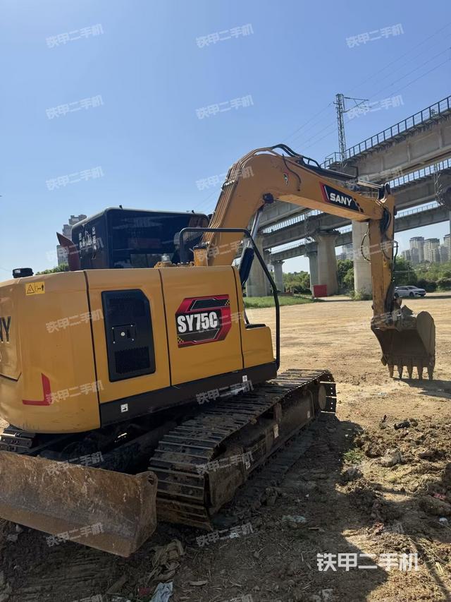 整機(jī)右后45°（整機(jī)外觀）