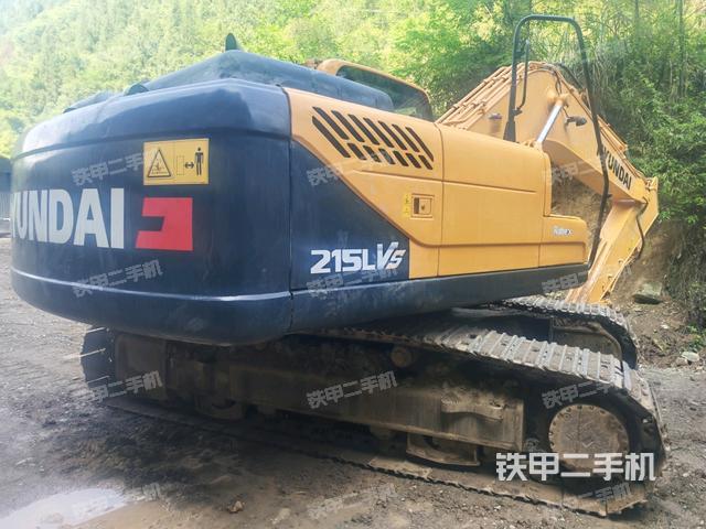 右后45(整機外觀) 右后45(整機外觀)