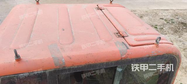 駕駛室頂部（整機(jī)外觀）