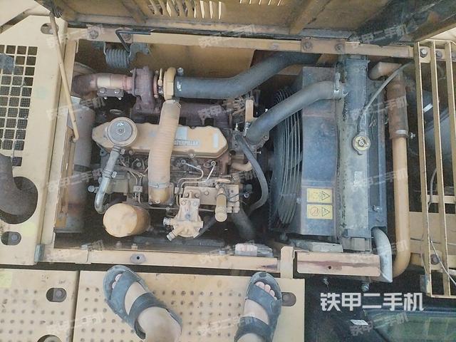 发动机整体俯视（整机外观）