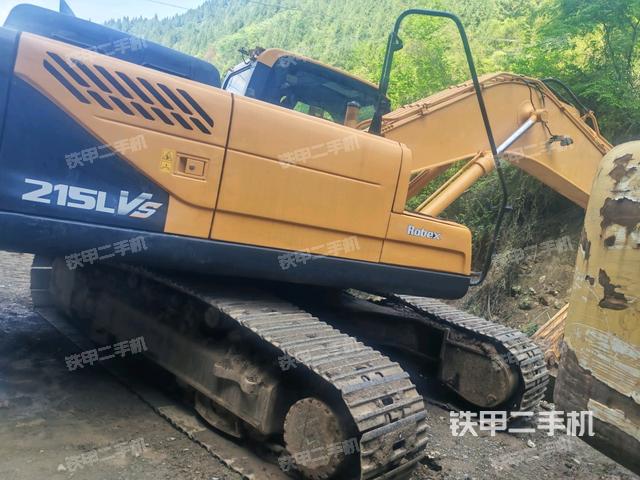 右前45(整機外觀) 右前45(整機外觀)