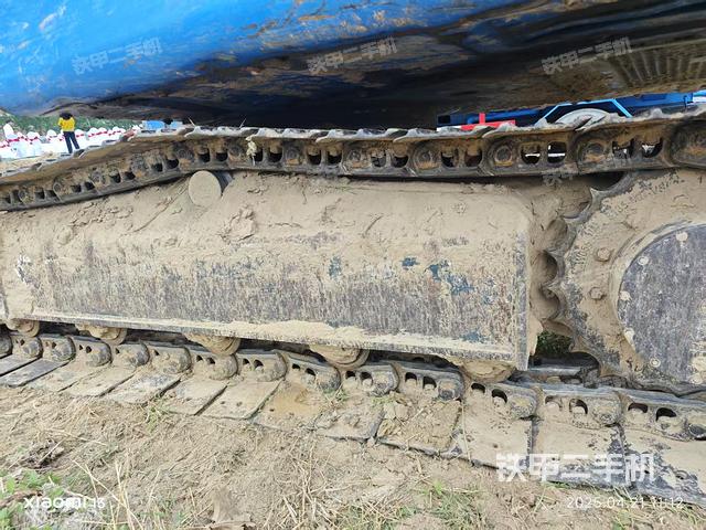 单侧履带整体（整机外观）