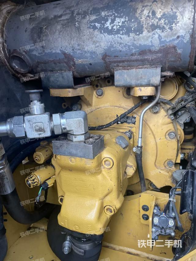 散熱器正面（大件艙室）