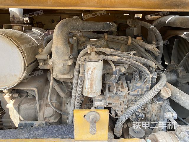 發(fā)動(dòng)機(jī)整體俯視（整機(jī)外觀）