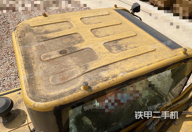 駕駛室頂部（整機(jī)外觀）