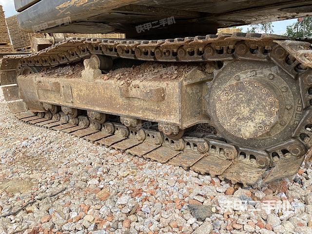 單側(cè)履帶整體（整機(jī)外觀）