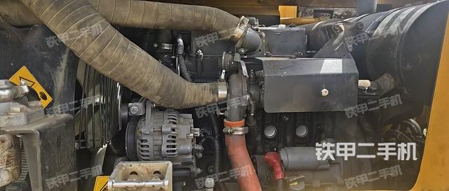 發(fā)動機整體俯視（整機外觀）