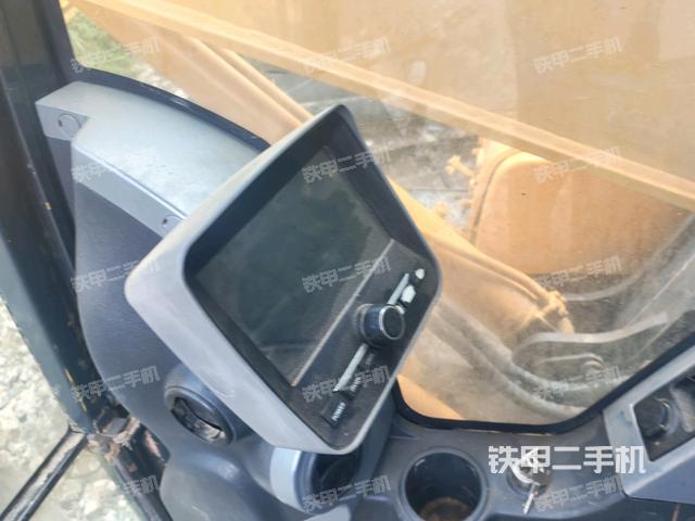顯示屏?(駕駛室部分) 顯示屏?(駕駛室部分)