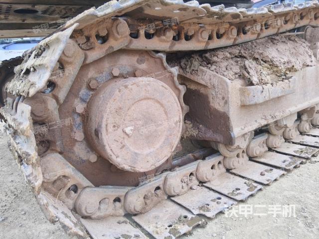 左驅(qū)動(dòng)輪（行走機(jī)構(gòu)）