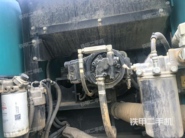 液壓泵斜45?左(大件艙室) 液壓泵斜45?左(大件艙室)