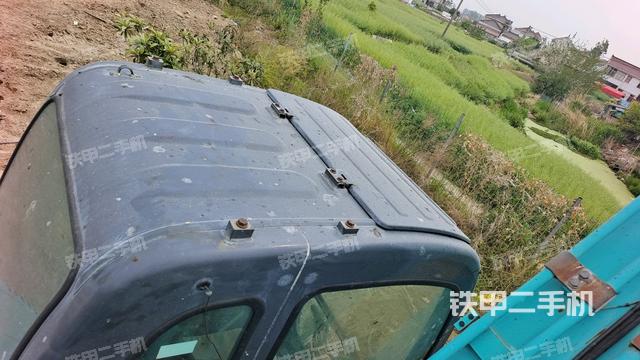 驾驶室顶部俯视（上车部件）