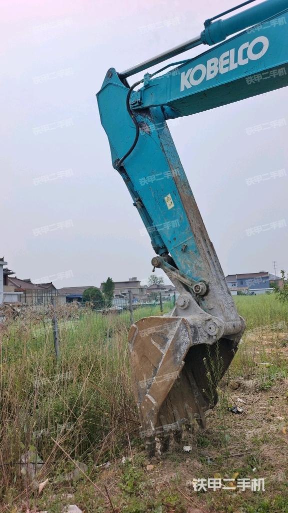 小臂整体左后（工作和回转装置）