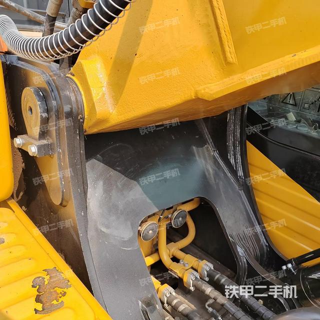 大臂根部?斜視（工作和回轉(zhuǎn)裝置）