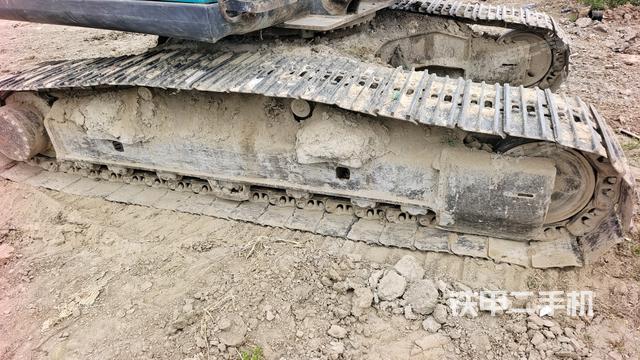 左侧履带整体 （行走机构）