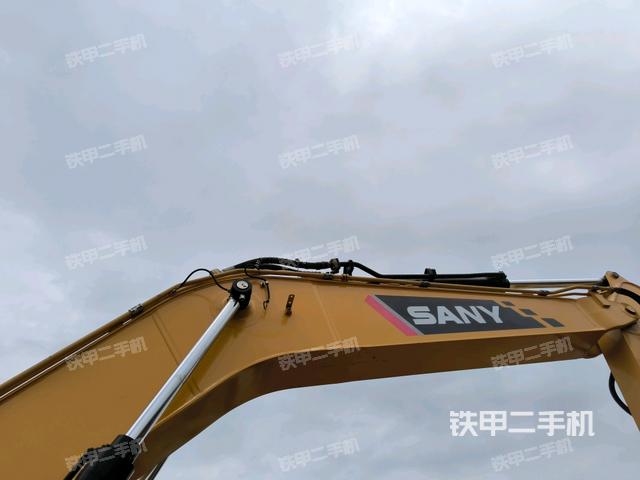 大臂整體?右側(cè)（工作和回轉(zhuǎn)裝置）