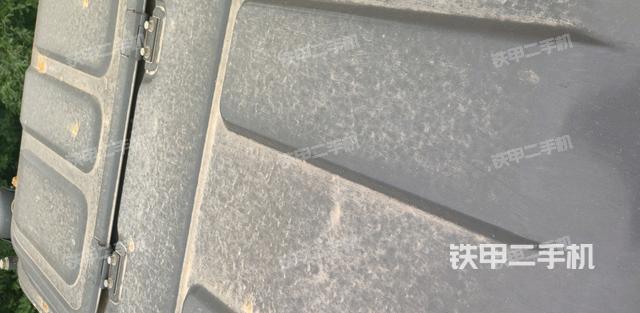 駕駛室頂部（整機(jī)外觀）