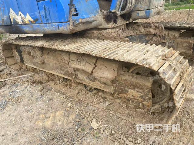 單側(cè)履帶整體（整機(jī)外觀）