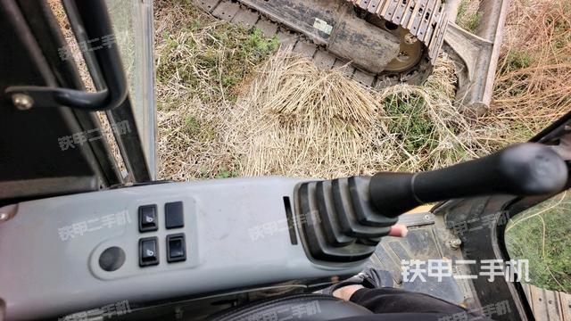 座椅左側(cè)控制臺(tái)/音響/含左手柄（駕駛室部分）