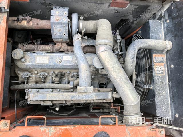 發(fā)動機室(上車部件) 發(fā)動機室(上車部件)