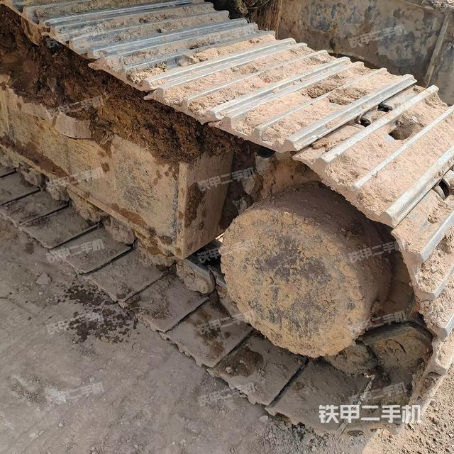 左驅(qū)動(dòng)輪（行走機(jī)構(gòu)）