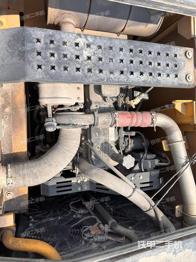 发动机整体俯视（整机外观）