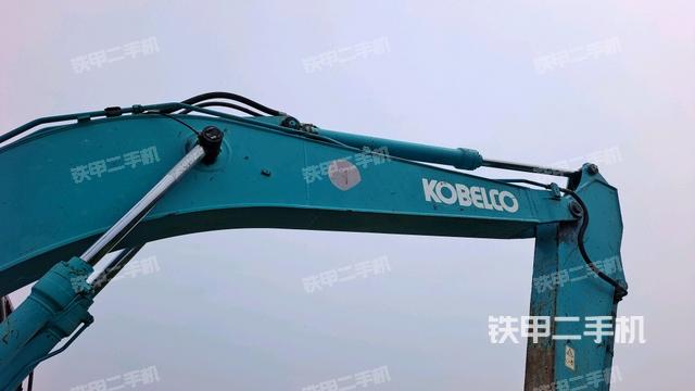 大臂整体 右侧（工作和回转装置）