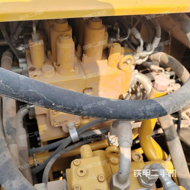 分配閥（上車部件）