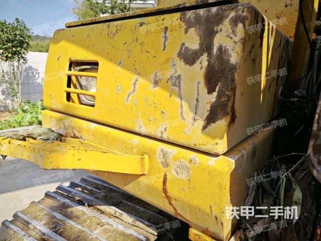 大臂根部?斜視(工作和回轉(zhuǎn)裝置) 大臂根部?斜視(工作和回轉(zhuǎn)裝置)