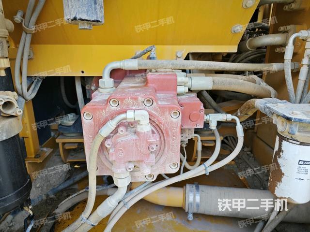 液壓泵室(大件艙室) 液壓泵室(大件艙室)