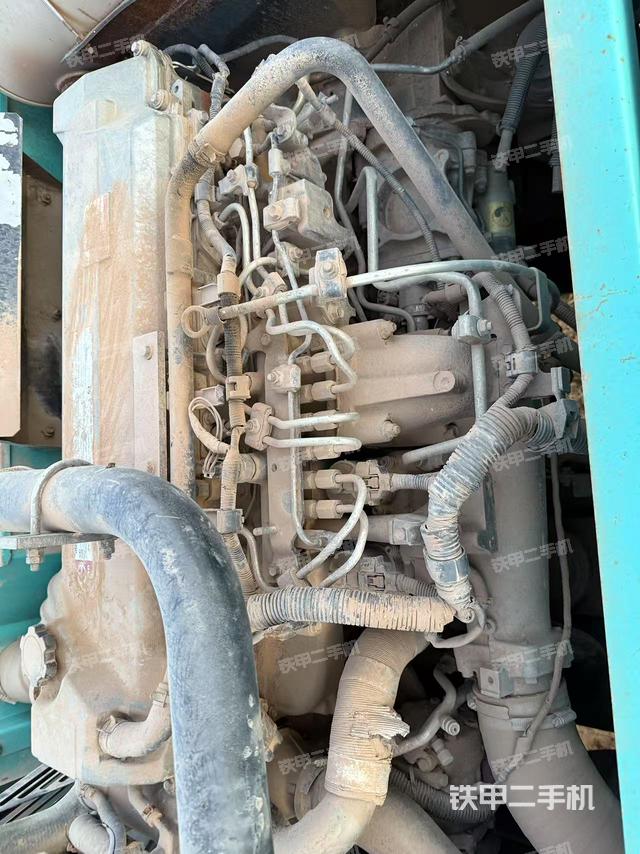 發(fā)動(dòng)機(jī)整體俯視（整機(jī)外觀）