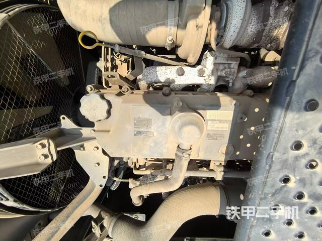 發(fā)動(dòng)機(jī)整體俯視（整機(jī)外觀）