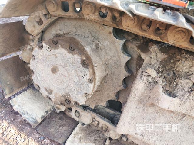 左驅(qū)動(dòng)輪（行走機(jī)構(gòu)）