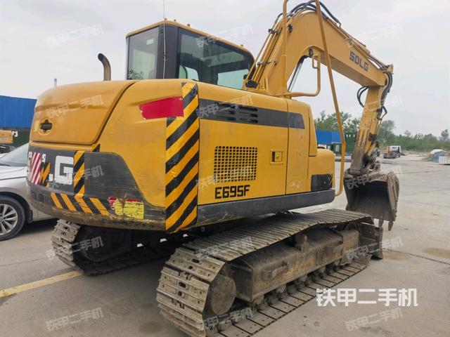 整機(jī)右后45°（整機(jī)外觀）