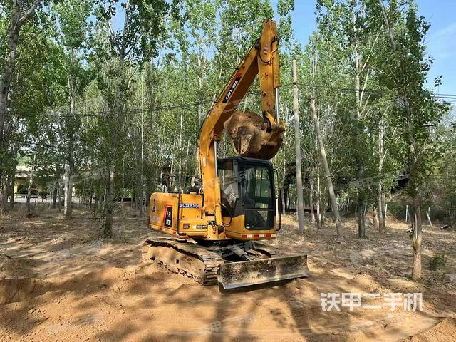 大臂根部?斜（工作和回轉(zhuǎn)裝置）