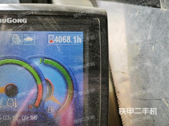 小時(shí)表(駕駛室部分) 小時(shí)表(駕駛室部分)