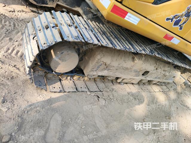 左側(cè)履帶整體?（行走機(jī)構(gòu)）