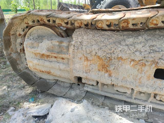 左侧行走马达盖板(行走机构) 左侧行走马达盖板(行走机构)